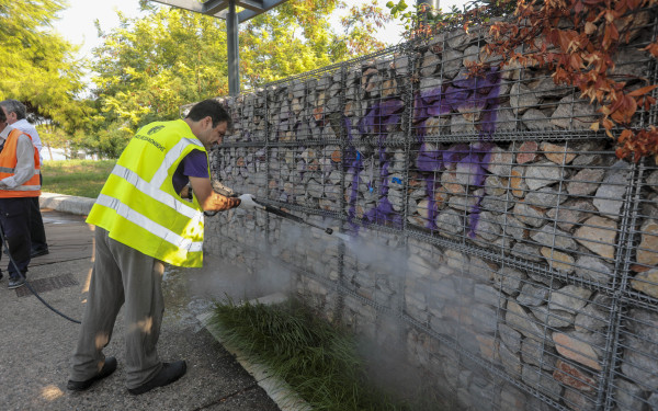 Δήμος Θεσσαλονίκης: Δεύτερη δράση καθαρισμού των graffiti σε έξι γειτονιές