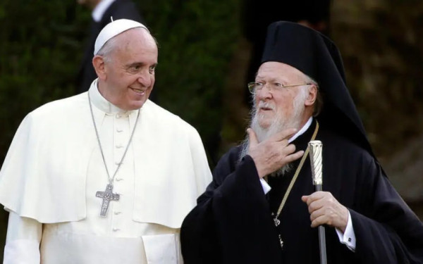 Ανοίγει ο δρόμος για κοινό εορτασμό του Πάσχα από ορθόδοξους και καθολικούς (βίντεο)