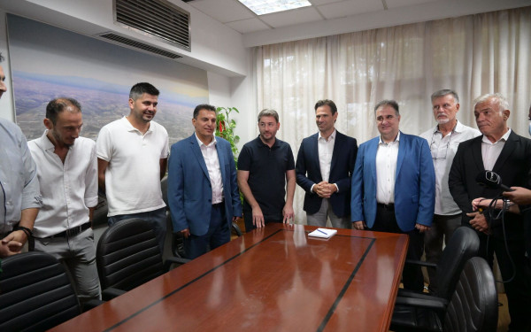 Νίκος Ανδρουλάκης στο Δήμο Θερμαϊκού: «Ο κ. Μητσοτάκης κάνει μικροδιαχείριση, δεν έχει όραμα για τη χώρα»