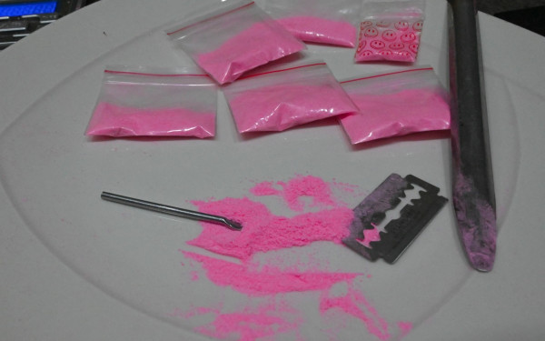 Ροζ κοκαΐνη: Εμφανίστηκε στην Ελλάδα ξανά το σπάνιο ναρκωτικό (βίντεο)