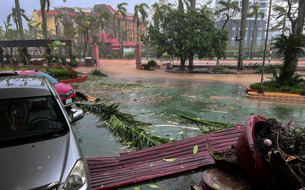 Βιετνάμ: Τριάντα πέντε νεκροί, 24 αγνοούμενοι και εκτεταμένες ζημιές από τον τυφώνα Γιάγκι