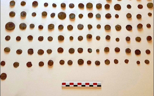 Ημαθία: Συνελήφθη 55χρονος αρχαιοκάπηλος που έκρυβε θησαυρούς στο σπίτι του