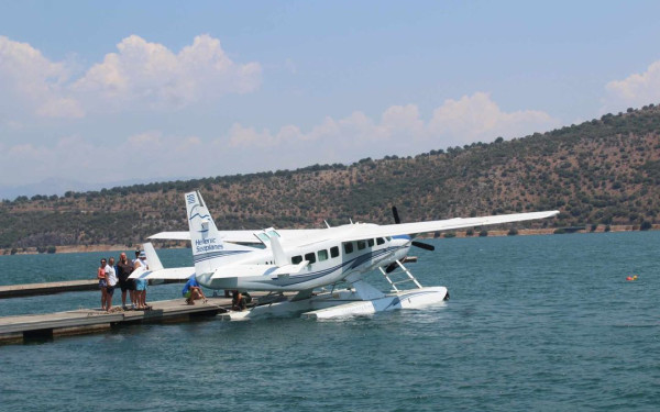 Πρωτοποριακή Συνεργασία Ελλάδας-Ιταλίας για την Ανάπτυξη των Τουριστικών και Επιχειρηματικών Δεσμών μέσω Υδροπλάνων