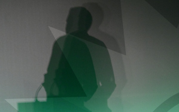 ΠΑΣΟΚ-ΚΙΝΑΛ: Με το βλέμμα στραμμένο στους... αναποφάσιστους