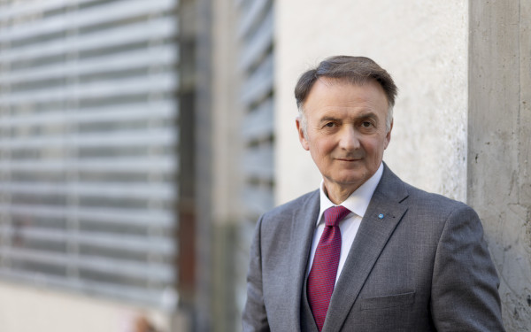 Ο Βασίλης Γάκης στη «ΜτΚ»: «Με τα Δημήτρια είμαι απόλυτα και συναισθηματικά συνδεδεμένος»