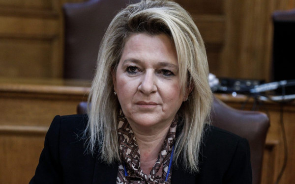 Tι λέει η διοικήτρια του ΕΟΠΥΥ Θ. Καρποδίνη για τη μεγάλη απάτη στον ΕΟΠΥΥ