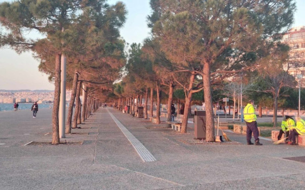 Δήμος Θεσσαλονίκης: Με γιλέκα και tablets οι επόπτες γειτονιάς