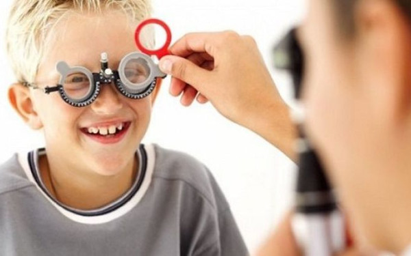 «Επιδημία μυωπίας» πλήττει ένα στα τρία παιδιά και εφήβους παγκοσμίως