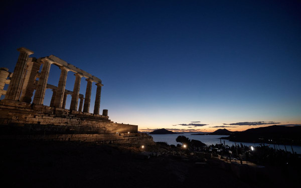 Ο Κ. Μητσοτάκης εγκαινίασε τον νέο φωτισμό στον Ναό του Ποσειδώνα στο Σούνιο - Δείτε φωτογραφίες