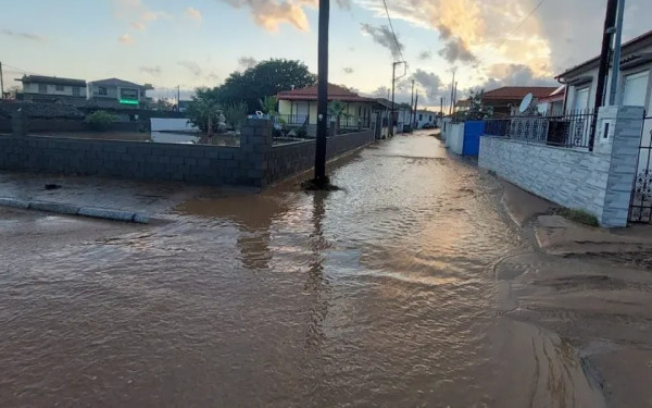 Ροδόπη: Εκτεταμένες πλημμύρες στον Πολύανθο - Αναμένεται να κηρυχθεί κατάσταση έκτακτης ανάγκης