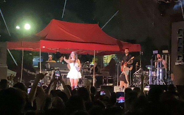 88η ΔΕΘ: Πανικός στη συναυλία της Σάττι (βίντεο & φωτ.)