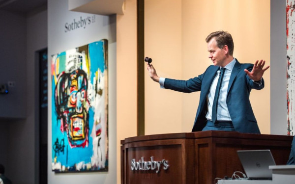 Στο σφυρί 2 πίνακες του Ρενουάρ και του Σισλέ