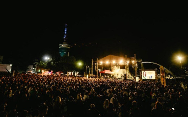 88η ΔΕΘ: Με Κακοσαίο και Σάλτη συνεχίζονται σήμερα οι μουσικές εκδηλώσεις