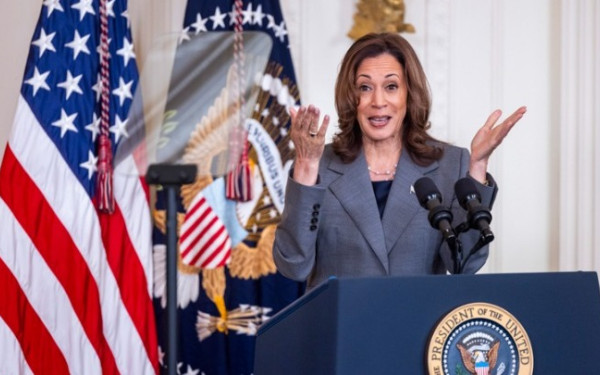 ΗΠΑ: Η Κ. Χάρις αμφισβητεί τη διανοητική κατάσταση του Ντ. Τραμπ