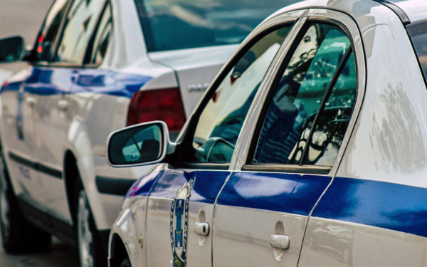 Περαία: Αστυνομική επιχείρηση σε οικισμό - Τέσσερις προσαγωγές