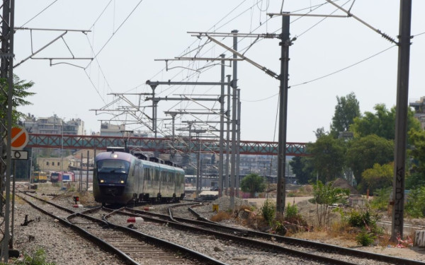 Δυτικός Προαστιακός Θεσσαλονίκης: Στις ράγες η σύνδεση Σιδηροδρομικού Σταθμού, Σίνδου - Το χρονοδιάγραμμα, οι δυσκολίες, τα στοιχήματα