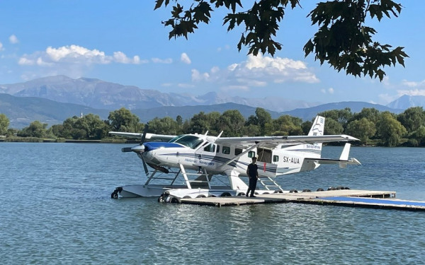 Ιωάννινα: Μετά από 15 χρόνια, υδροπλάνα στη λίμνη Παμβώτιδα