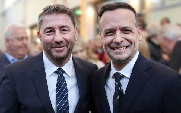 ΠΑΣΟΚ: Συναντήθηκαν Ανδρουλάκης και Δούκας - Ποιες αλλαγές αναμένεται να ανακοινωθούν