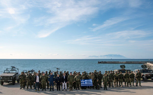 ΓΕΣ: Εντυπωσιακές εικόνες από την εκπαίδευση των Εθνοφυλάκων στην Αλεξανδρούπολη (φωτ.)