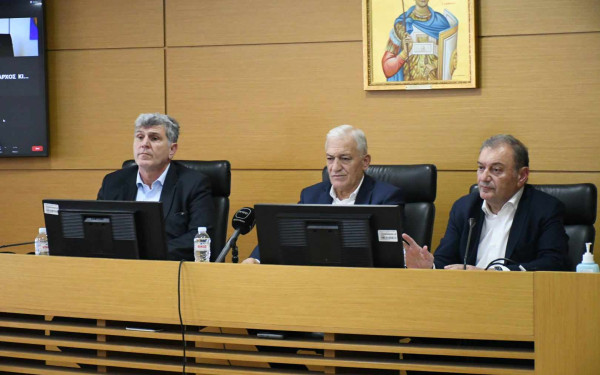 Κυρίζογλου: Σε πειθαρχικό έλεγχο «παραπέμπει» τον Γ.Γ της Αποκεντρωμένης Διοίκησης Ι. Σάββα