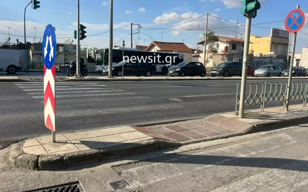 Θεσσαλονίκη: Βίντεο ντοκουμέντο από την στιγμή που οδηγός μηχανής παρέσυρε 27χρονο πεζό και τον εγκατέλειψε