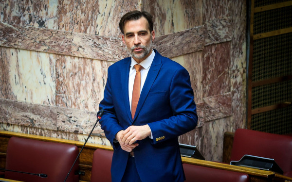 Στο κατώφλι της Χαριλάου Τρικούπη ο Θεσσαλονικιός Μιχάλης Χουρδάκης