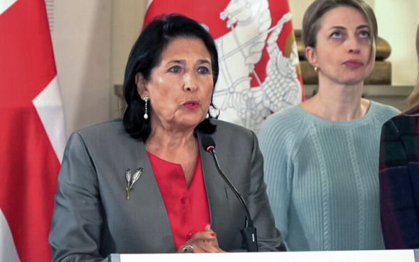 Γεωργία: Η πρόεδρος «δεν αναγνωρίζει» το αποτέλεσμα των εκλογών