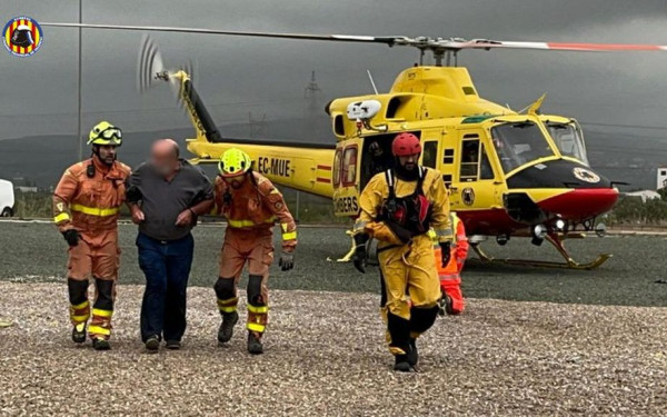 Χάος στην Ισπανία από τις πλημμύρες - Τουλάχιστον 4 άνθρωποι αγνοούνται (βίντεο)