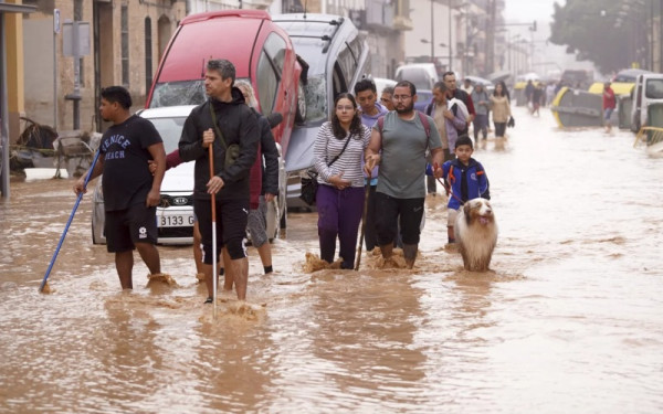 «Καμπανάκι» Λέκκα: «Θα έχουμε ίδιες εικόνες με Βαλένθια και στην Αττική» - «Εξαιρετικά ακραία τα φαινόμενα, δεν μπορούμε να τα αντιμετωπίσουμε» (βίντεο)