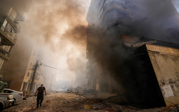 Το Ισραήλ ισοπεδώνει τη Βηρυτό και σφυροκοπά και τη Δαμασκό - «Χτύπησαν πολυκατοικία, έχουμε ανθρώπινες απώλειες», λέει η Συρία