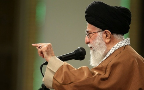 Ιράν: Ο Αλί Χαμενεΐ για τις διαπραγματεύσεις με τις ΗΠΑ σχετικά με το πυρηνικό πρόγραμμα