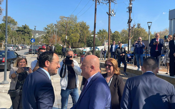 Χριστοδουλίδης από Θεσσαλονίκη: Επιβεβαίωση Μπάιντεν για τη λύση του Κυπριακού