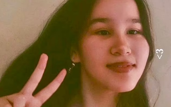 Ιράν: Δεκαεξάχρονη μαθήτρια αυτοκτόνησε αφού απειλήθηκε με αποβολή - Χόρεψε χωρίς το χιτζάμπ (φωτ.)