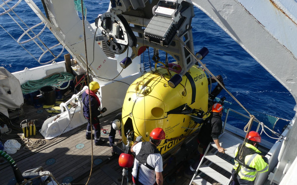 Διεθνής ερευνητική ομάδα ρίχνει «φως» στο σεισμό άνω των 7 Ρίχτερ του 1956, στην Αμοργό