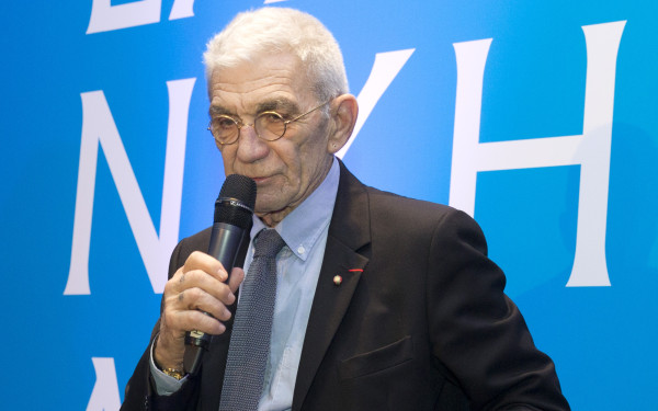 Ο Σύνδεσμος Βιομηχανιών Ελλάδος αποχαιρετά τον Γιάννη Μπουτάρη