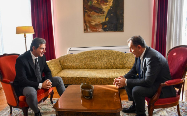 Συνάντηση Γκιουλέκα - Παναγιωτόπουλου στο ΥΜΑΘ: Απόλυτη προτεραιότητα της κυβέρνησης η αποτελεσματική φύλαξη των συνόρων