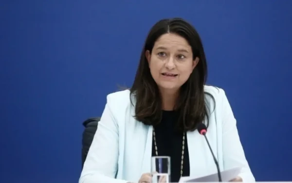 Ν. Κεραμέως: Οι μισθοί θα έχουν αυξηθεί κατά 46% μέχρι το 2027