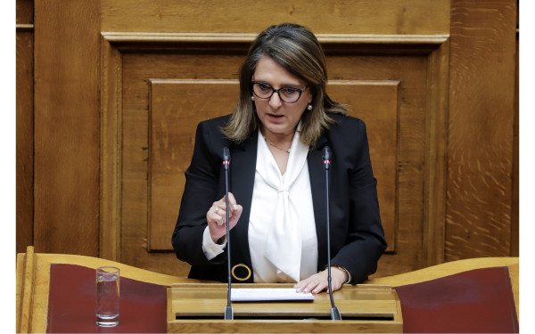 ΣΥΡΙΖΑ: Η Ολυμπία Τελιγιορίδου παραιτήθηκε από την ΠΓ και την ΚΕ