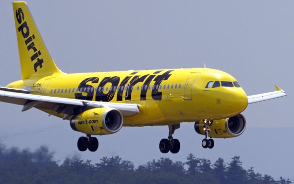 Αεροσκάφος της Spirit Airlines χτυπήθηκε από σφαίρες ενώ πλησίαζε για προσγείωση στην Αϊτή (βίντεο, φωτ.)
