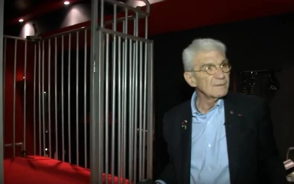 Γιάννης Μπουτάρης: Η συνέντευξη μέσα σε οίκο ανοχής και οι ιστορικές ατάκες (βίντεο)