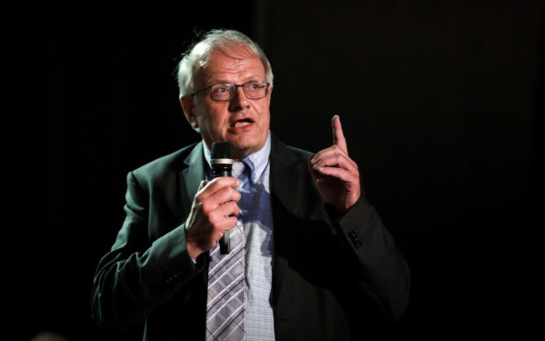 Παραιτήθηκε ο Άκης Τσελέντης από την Εθνική Επιτροπή Εκτίμησης Σεισμικού Κινδύνου