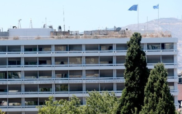 Νέες φορολογικές ελαφρύνσεις: Η ημερομηνία κλειδί και οι κερδισμένοι