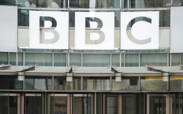 Βρετανία: Το BBC ανακοίνωσε μια «στρατηγική συνεργασία» με το YouTube για να διευρύνει το κοινό του