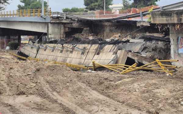 Θεσσαλονίκη: Άγνωστο παραμένει πότε θα αποκατασταθεί η γέφυρα του Δενδροποτάμου (βίντεο)
