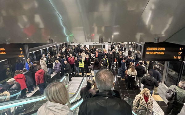 Θεσσαλονίκη: Δύο ηλικιωμένοι τραυματίστηκαν στον Σταθμό Αγίας Σοφίας του μετρό