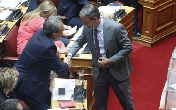 Ο Κυρ. Μητσοτάκης συνεχάρη τηλεφωνικά τον νέο πρόεδρο του ΣΥΡΙΖΑ - ΠΣ, Σ. Φάμελλο