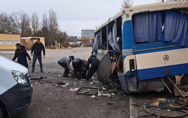 Ουκρανία: 4 νεκροί και 17 τραυματίες από ουκρανικό χτύπημα στην κατεχόμενη Νόβα Καχόβκα (βίντεο)