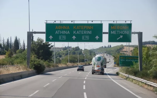 Κυκλοφοριακές ρυθμίσεις για 54 ημέρες στον αυτοκινητόδρομο Θεσσαλονίκης - Αθηνών