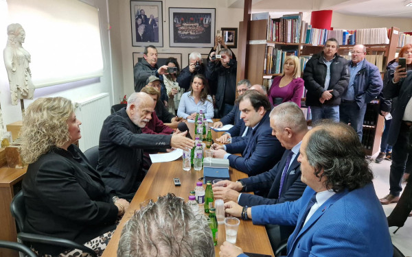 Φλώρινα - Κυρ. Πιερρακάκης: Δέσμευση για αναβάθμιση σχολικών και αθλητικών υποδομών