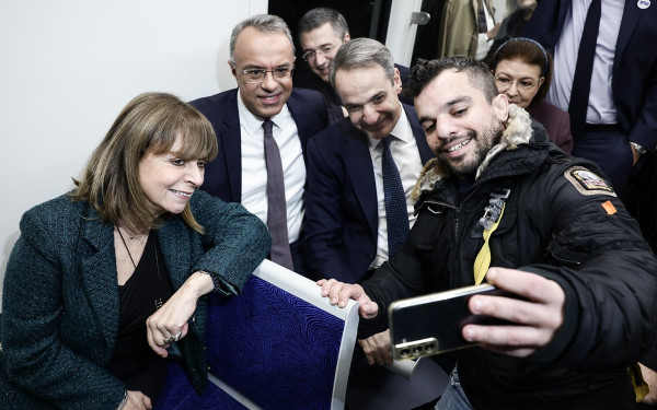 Μετρό Θεσσαλονίκης: Μητσοτάκης - Σακελλαροπούλου στο πρώτο δρομολόγιο (βίντεο, φωτ.)